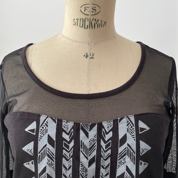 NWOT trendy mesh panel top - Picture 2 of 10